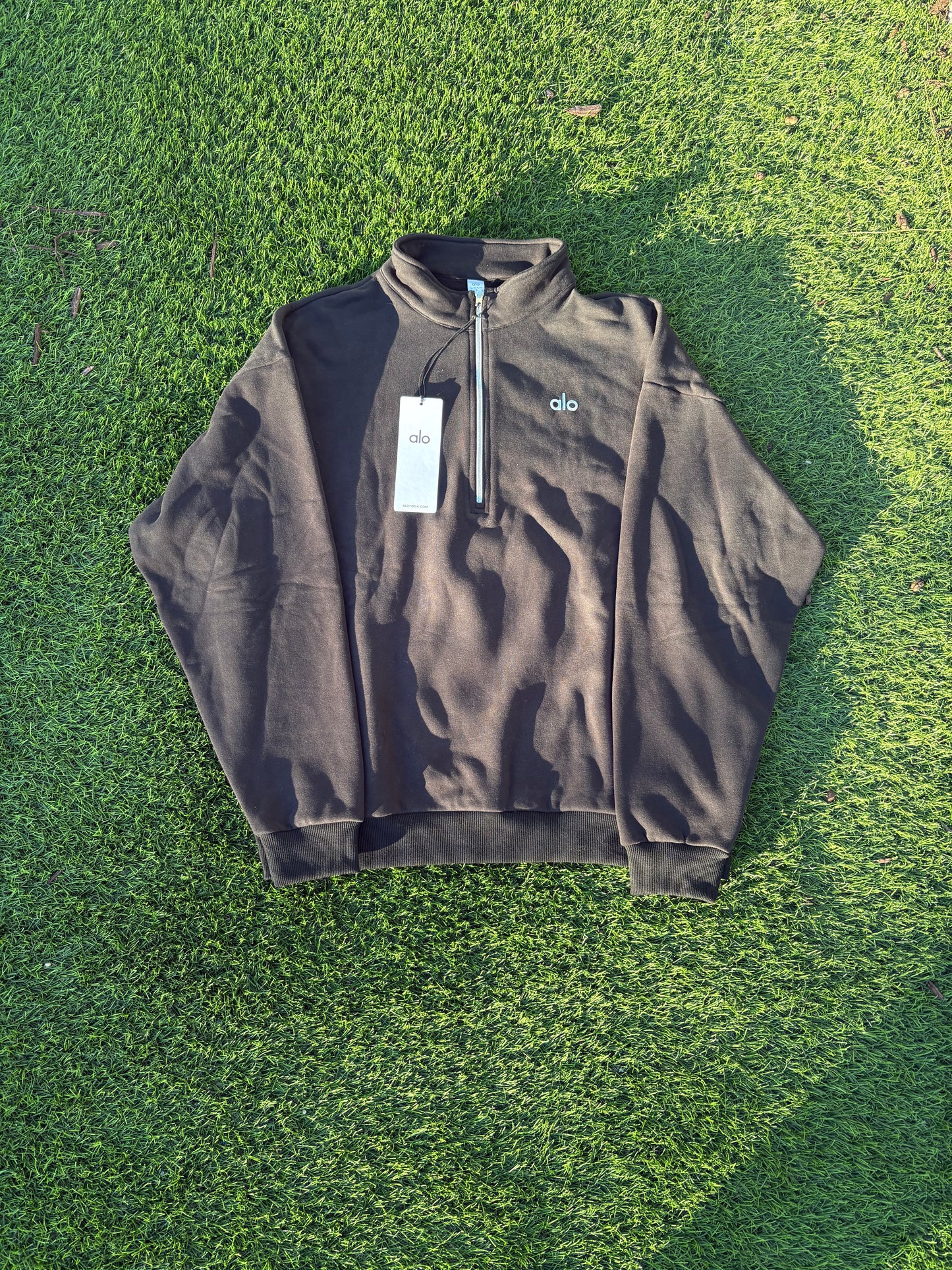 Alo Yoga Quarter Zip — Black